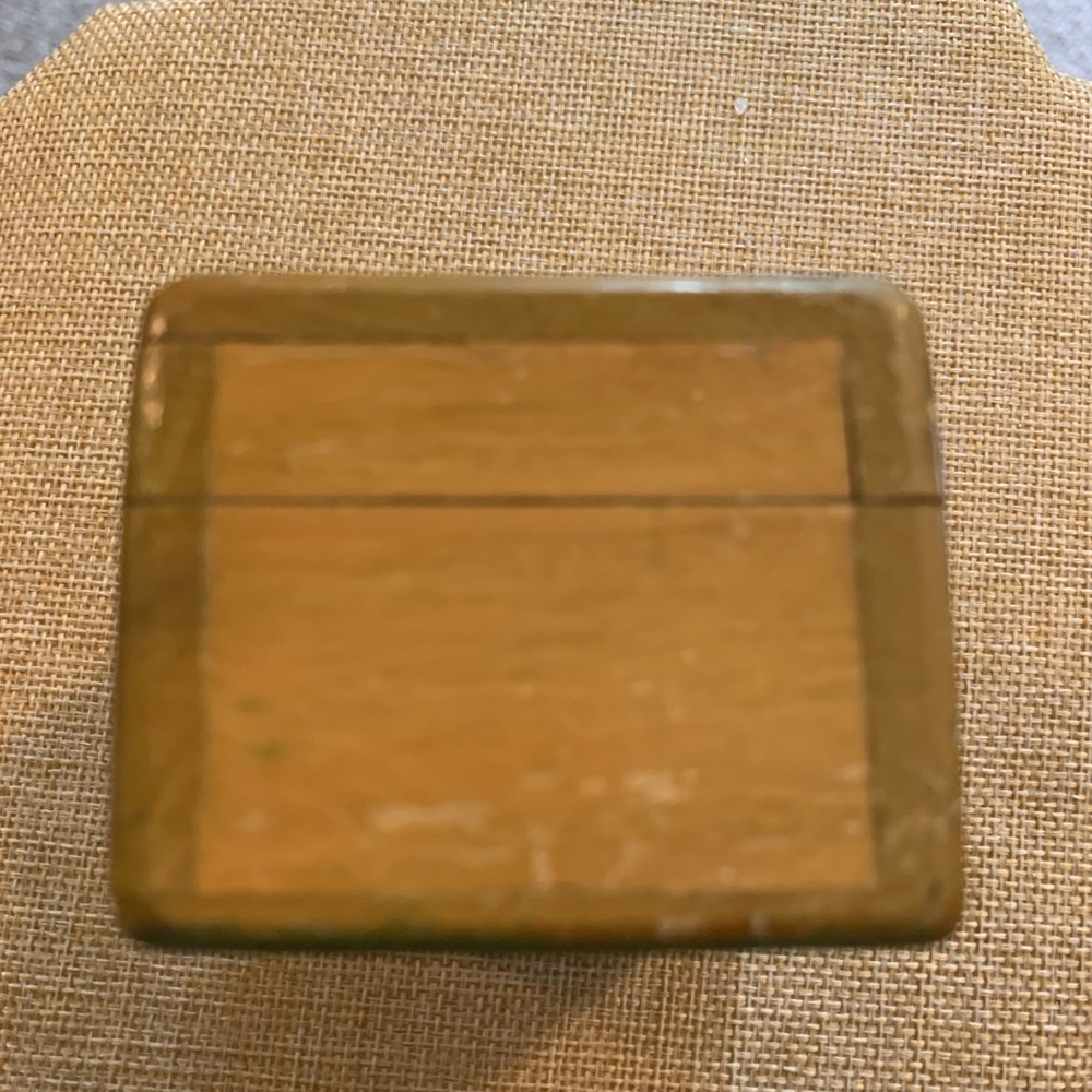 Antique Russian trinket box. Hand carved and painted. - Picture 3 of 10
